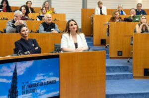 70 ans d’immigration albanaise en Belgique célébrés au Parlement bruxellois