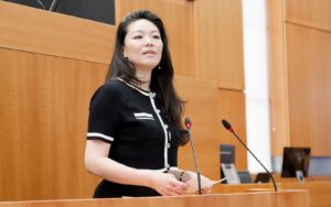Angelina Chan alerte sur l’extrême gauche et la polarisation croissante de notre société