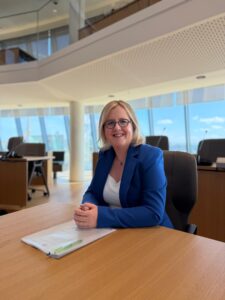 Floriane Bonnier a été désignée nouvelle cheffe de groupe MR+ au Conseil communal de la Ville de Bruxelles