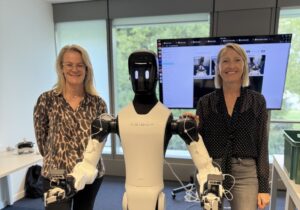 𝗟𝗮 𝗿𝗼𝗯𝗼𝘁𝗶𝗾𝘂𝗲 𝗵𝘂𝗺𝗮𝗻𝗼𝗶̈𝗱𝗲 𝗻’𝗲𝘀𝘁 𝗽𝗹𝘂𝘀 𝗱𝗲 𝗹𝗮 𝘀𝗰𝗶𝗲𝗻𝗰𝗲-𝗳𝗶𝗰𝘁𝗶𝗼𝗻. 𝗘𝗹𝗹𝗲 𝗮𝗿𝗿𝗶𝘃𝗲 𝗽𝗿𝗼𝗴𝗿𝗲𝘀𝘀𝗶𝘃𝗲𝗺𝗲𝗻𝘁 𝗱𝗮𝗻𝘀 𝗻𝗼𝘀 𝗲𝗻𝘁𝗿𝗲𝗽𝗿𝗶𝘀𝗲𝘀.